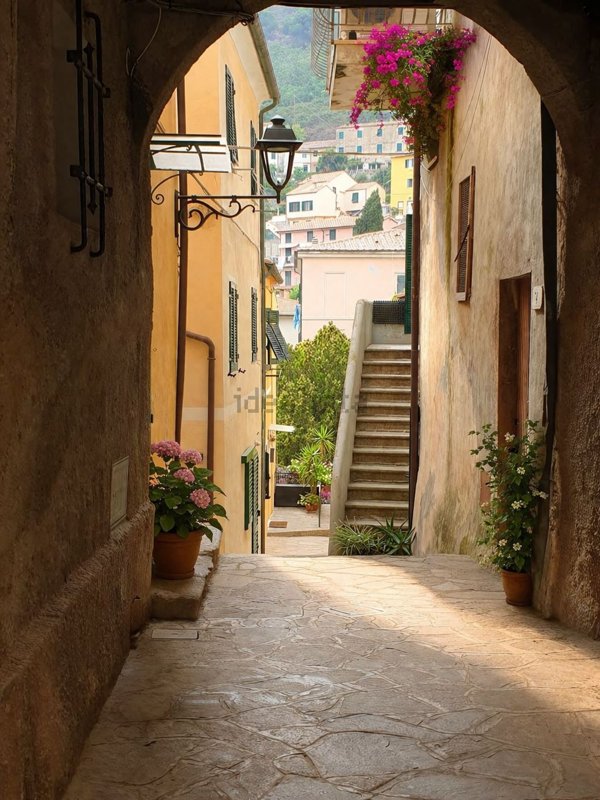 appartamento in vendita a Rio in zona Rio nell'Elba