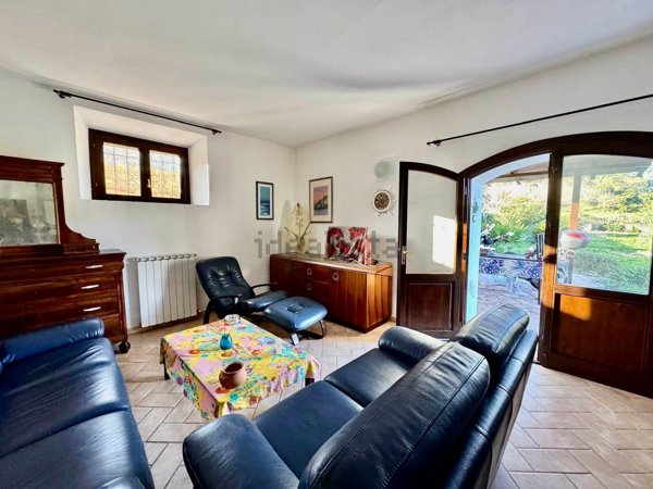 appartamento in vendita a Rio in zona Rio Marina