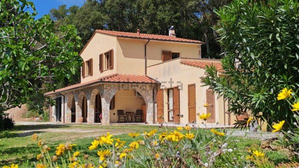 casa indipendente in vendita a Rio
