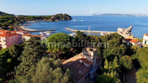 appartamento in vendita a Rio in zona Cavo