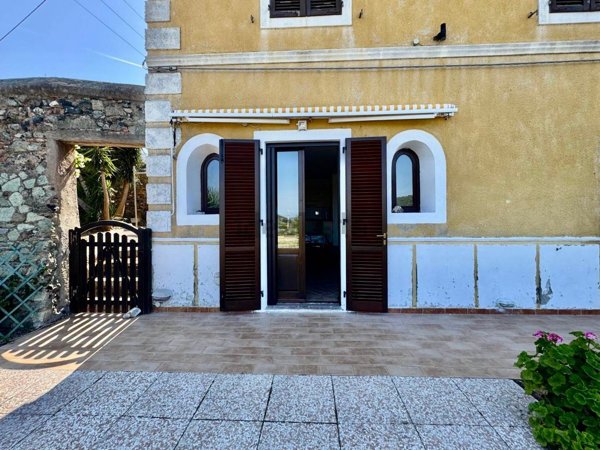 appartamento in vendita a Rio in zona Rio Marina