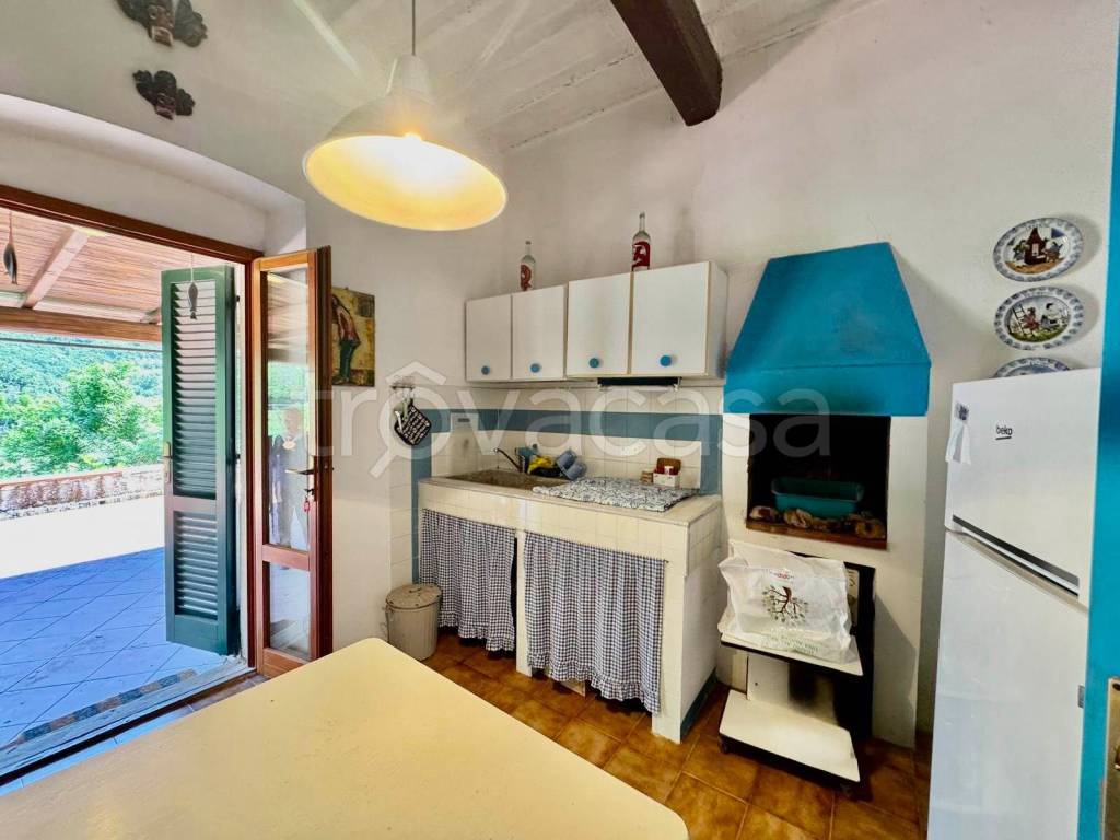 appartamento in vendita a Rio in zona Rio Marina