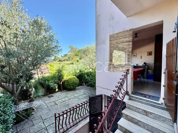 appartamento in vendita a Rio in zona Rio Marina