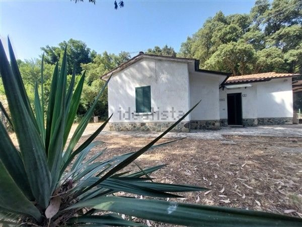 casa indipendente in vendita a Rio in zona Rio Marina