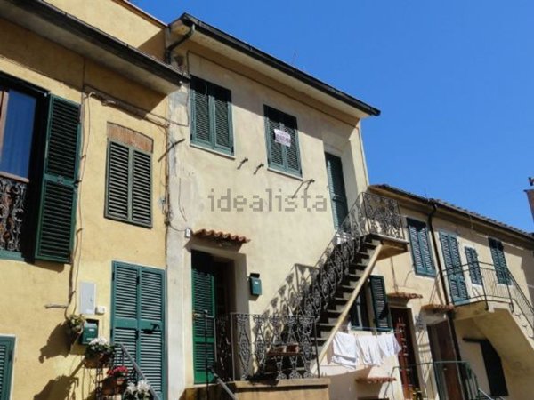 appartamento in vendita a Rio in zona Rio nell'Elba