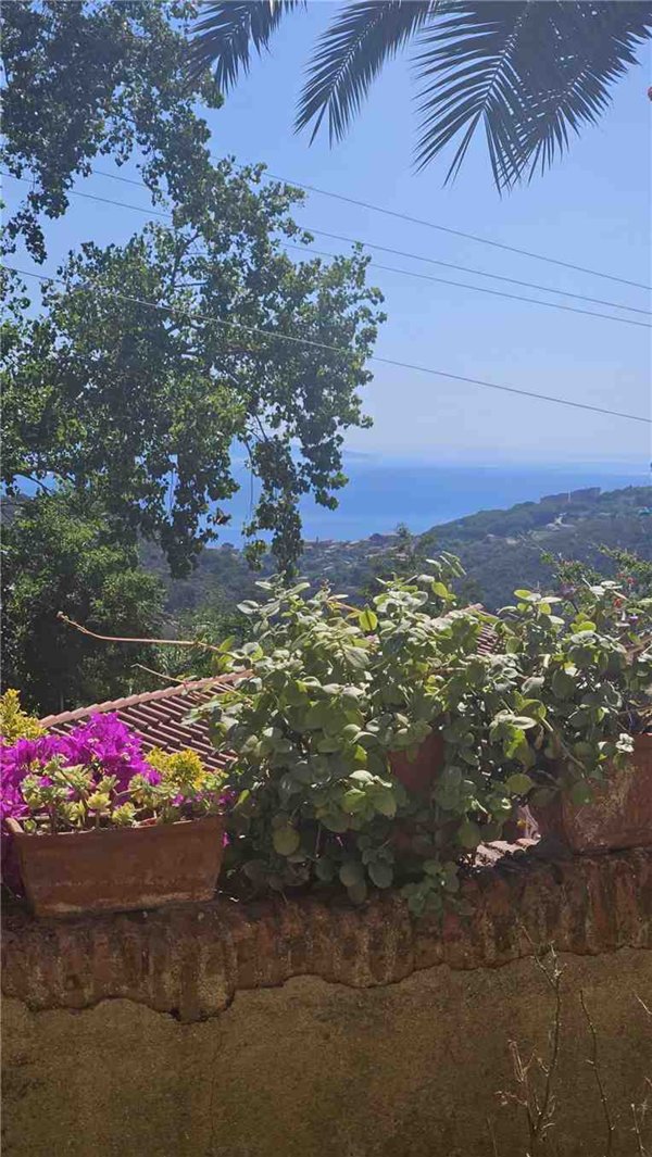 appartamento in vendita a Rio in zona Rio nell'Elba