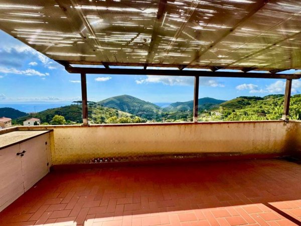 appartamento in vendita a Rio in zona Rio nell'Elba