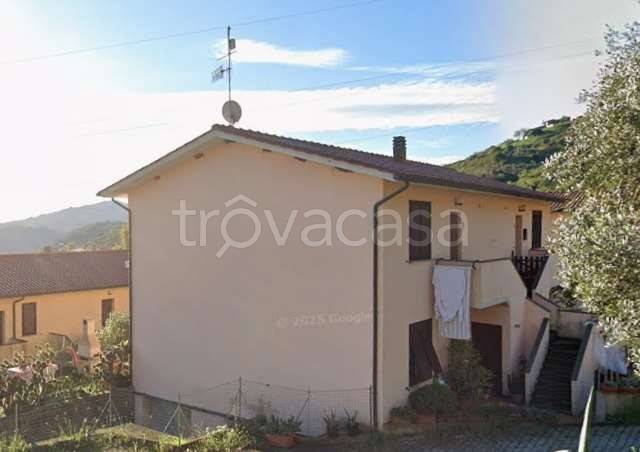 appartamento in vendita a Rio in zona Rio nell'Elba