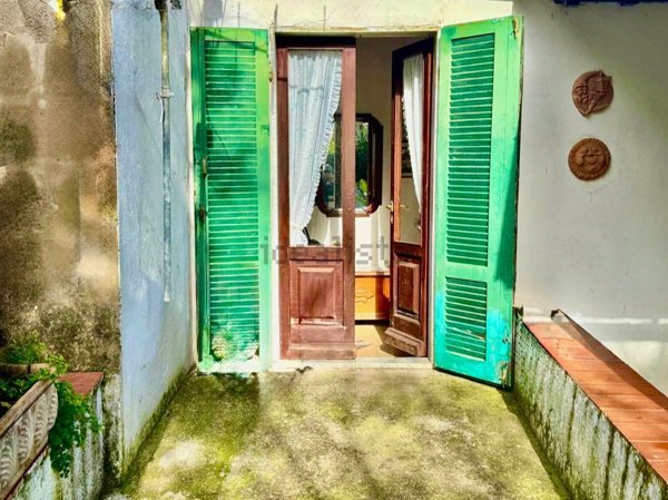 appartamento in vendita a Rio in zona Rio Marina