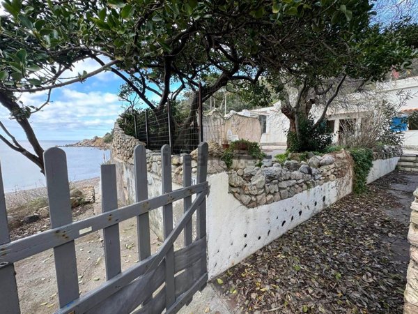 casa indipendente in vendita a Rio