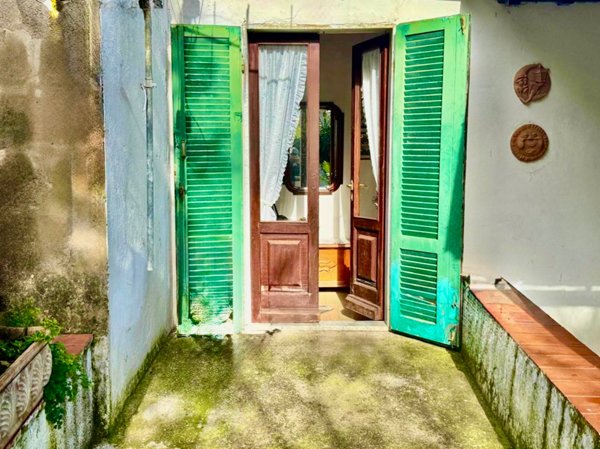 appartamento in vendita a Rio in zona Rio Marina