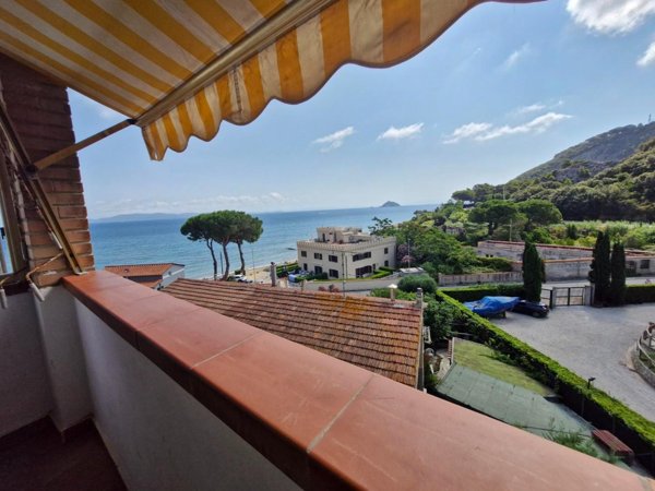 appartamento in vendita a Rio in zona Cavo