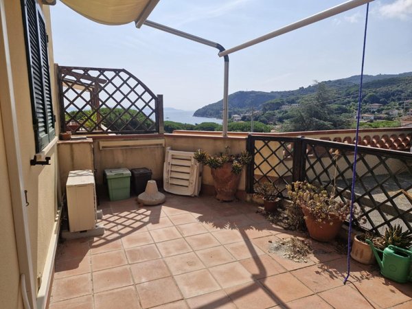 appartamento in vendita a Rio in zona Cavo