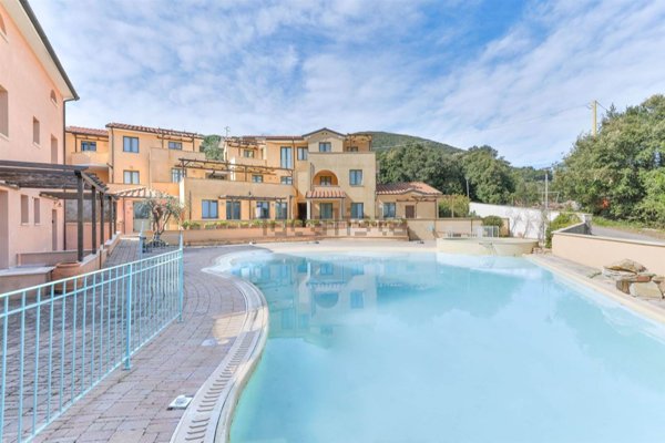 appartamento in vendita a Rio in zona Cavo