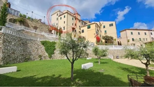 appartamento in vendita a Rio in zona Rio nell'Elba