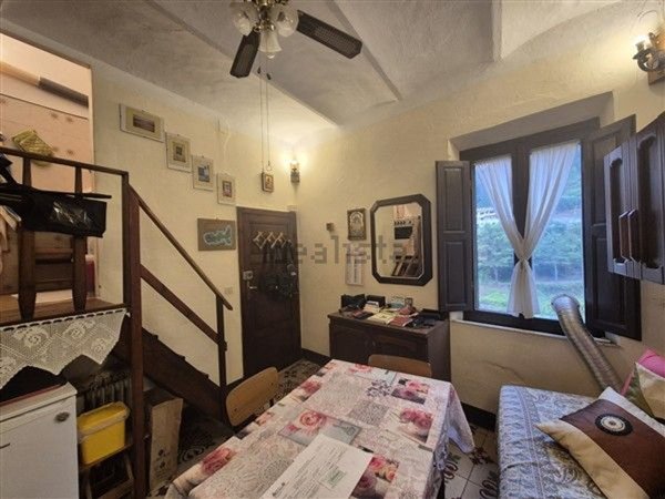 appartamento in vendita a Rio in zona Rio nell'Elba