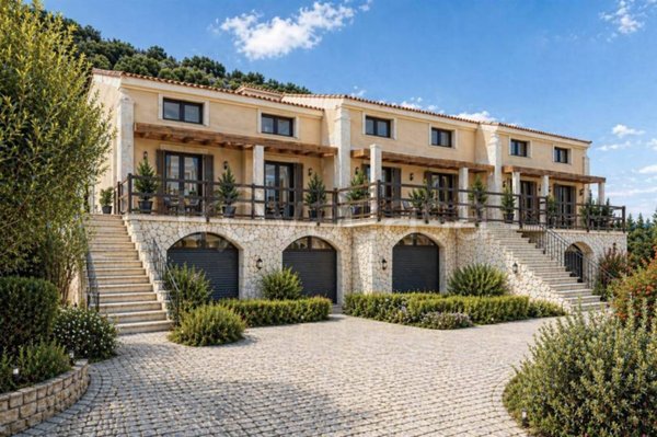 casa indipendente in vendita a Rio in zona Rio nell'Elba
