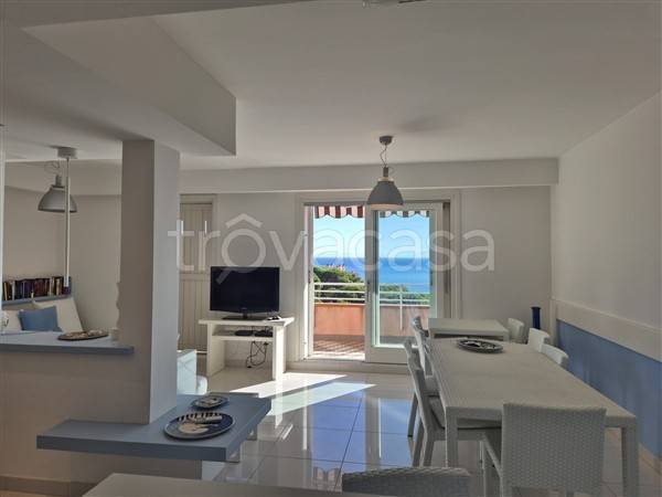appartamento in vendita a Rio