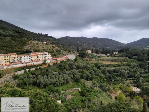 appartamento in vendita a Rio in zona Rio nell'Elba