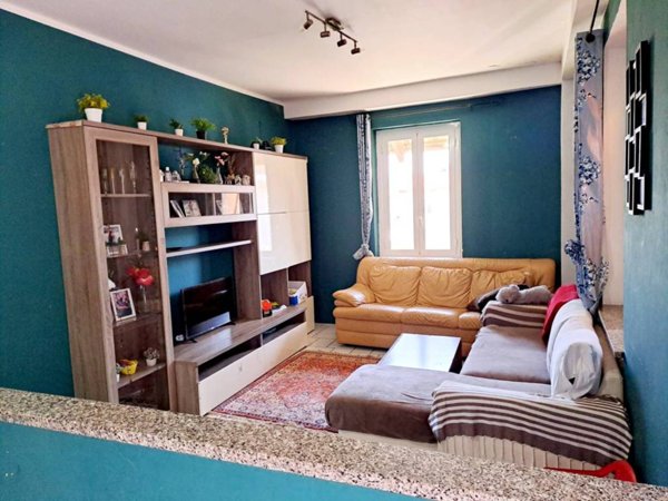appartamento in vendita a Fara Novarese