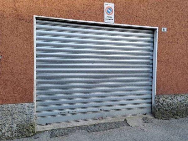 box auto in vendita a Fara Novarese