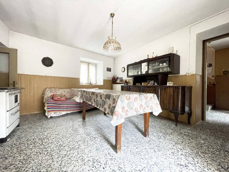 casa indipendente in vendita a Fontaneto d'Agogna