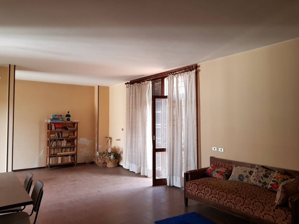 casa indipendente in vendita a Fontaneto d'Agogna