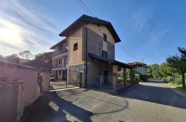 appartamento in vendita a Fontaneto d'Agogna