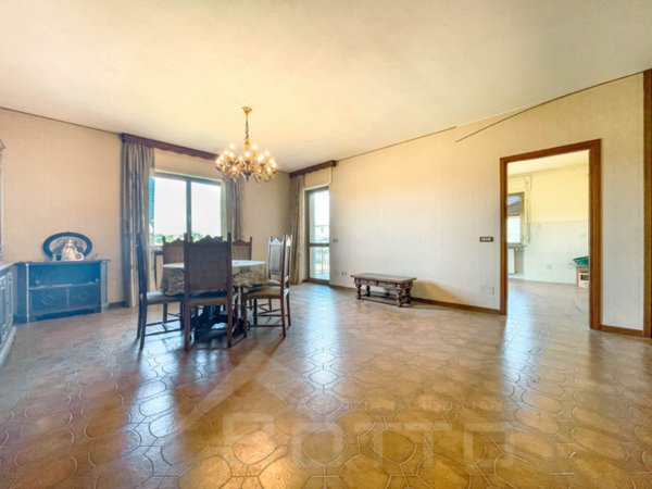 casa indipendente in vendita a Fontaneto d'Agogna