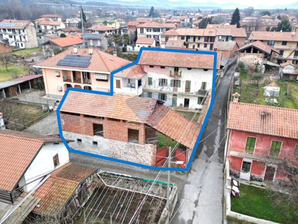 villa in vendita a Fontaneto d'Agogna