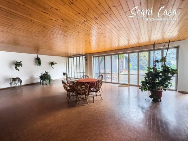 casa indipendente in vendita a Fontaneto d'Agogna