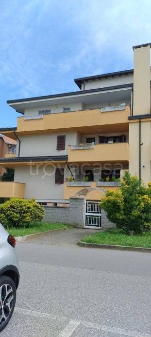 appartamento in vendita a Galliate