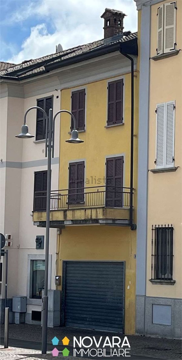villa in vendita a Galliate