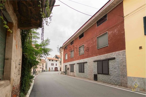 appartamento in vendita a Galliate