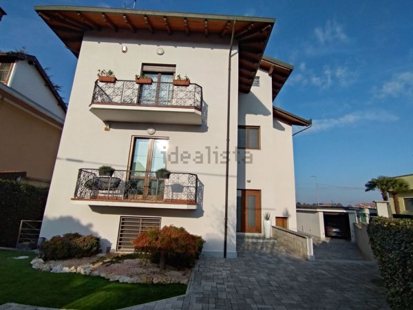appartamento in vendita a Galliate
