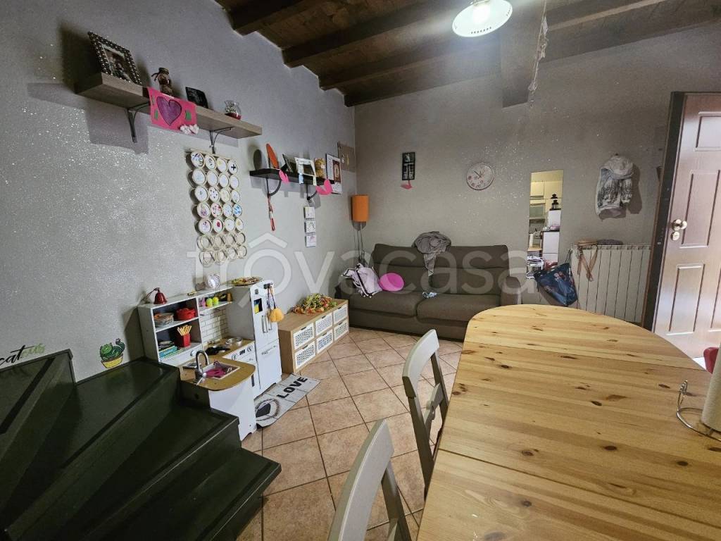 appartamento in vendita a Galliate