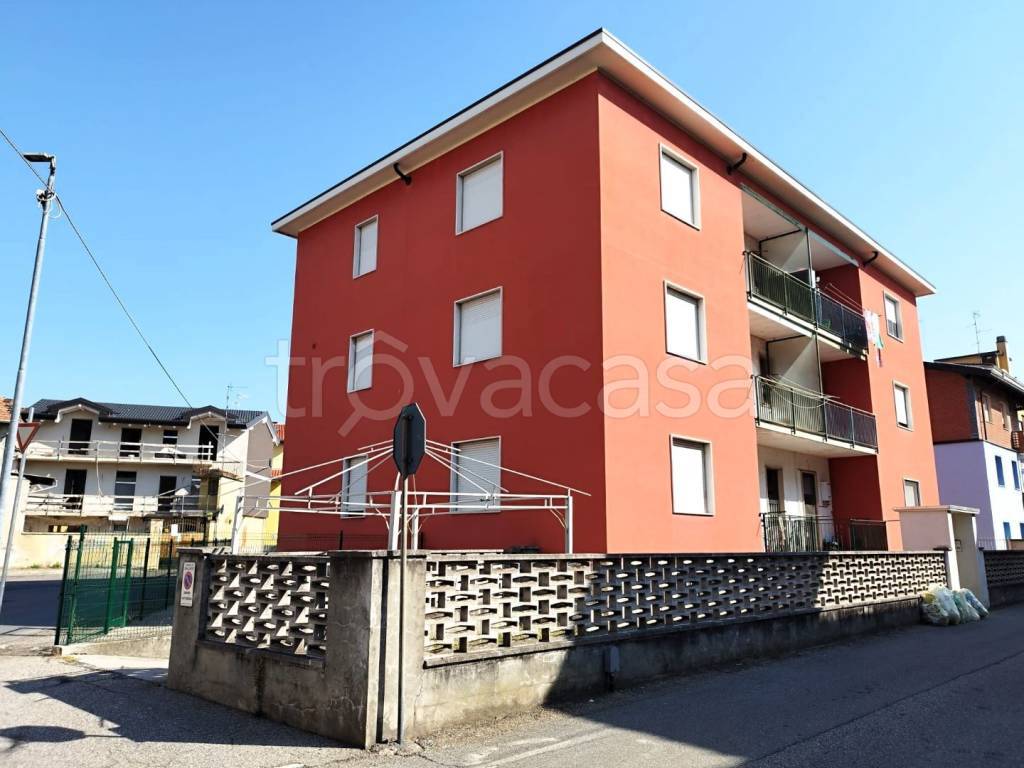 appartamento in vendita a Galliate