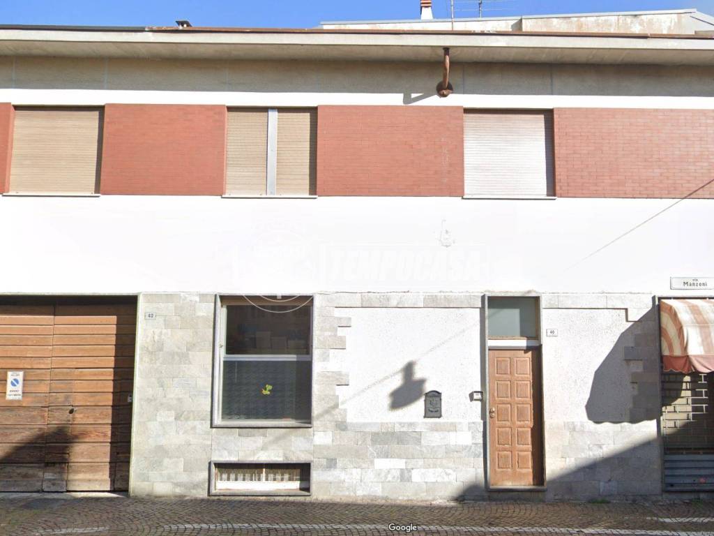 casa indipendente in vendita a Galliate