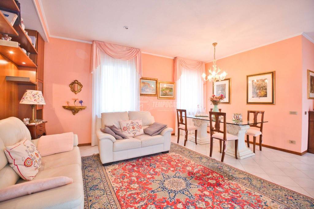 appartamento in vendita a Galliate