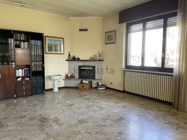 casa indipendente in vendita a Galliate