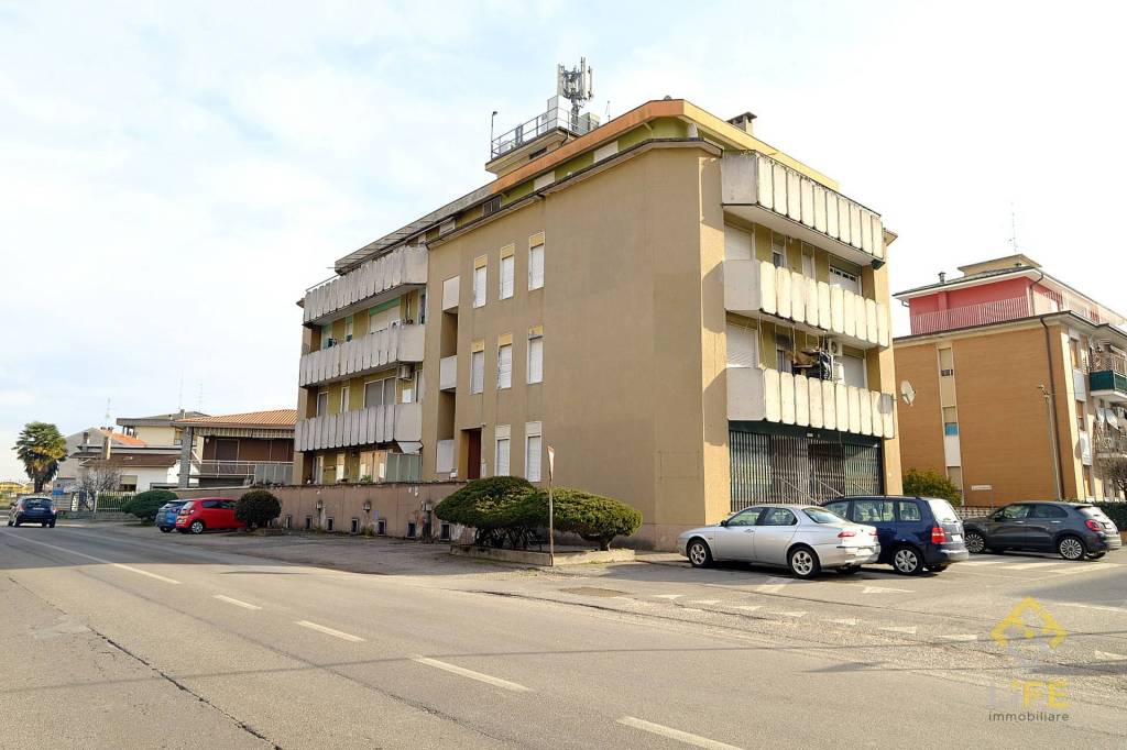 appartamento in vendita a Galliate