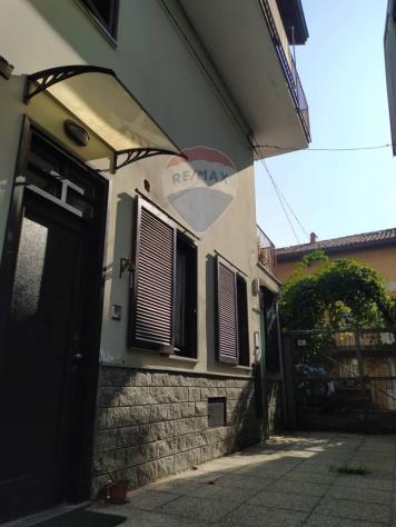 casa indipendente in vendita a Galliate