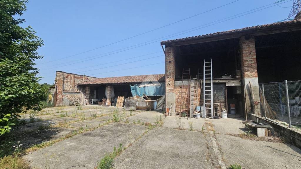 appartamento in vendita a Galliate