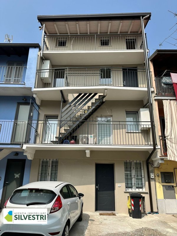 appartamento in vendita a Galliate