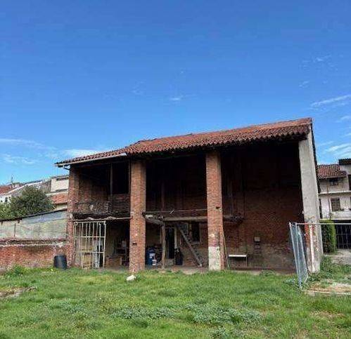 casa indipendente in vendita a Galliate