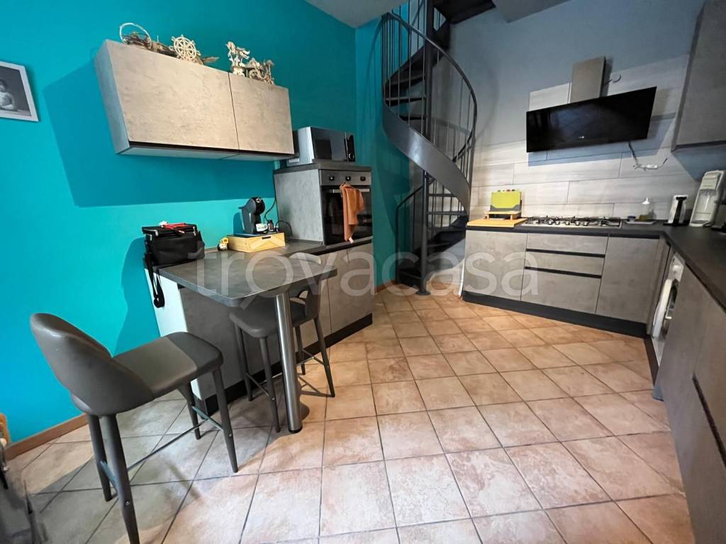 appartamento in vendita a Galliate