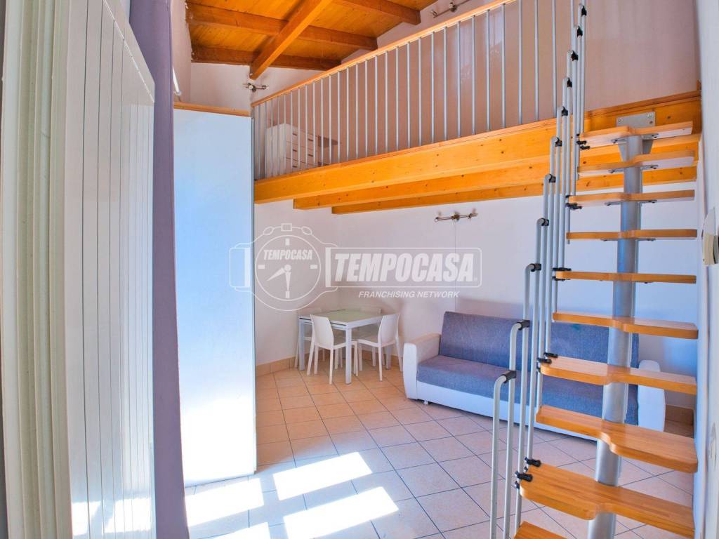 appartamento in vendita a Galliate