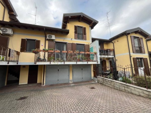 appartamento in vendita a Galliate
