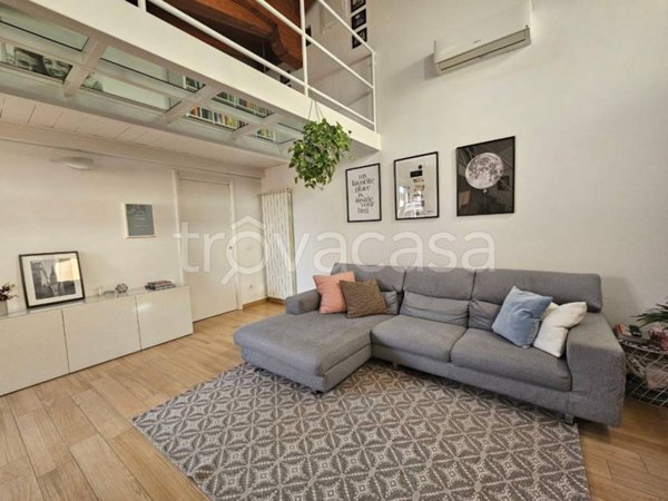 casa indipendente in vendita a Galliate
