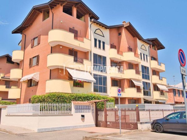 appartamento in vendita a Galliate